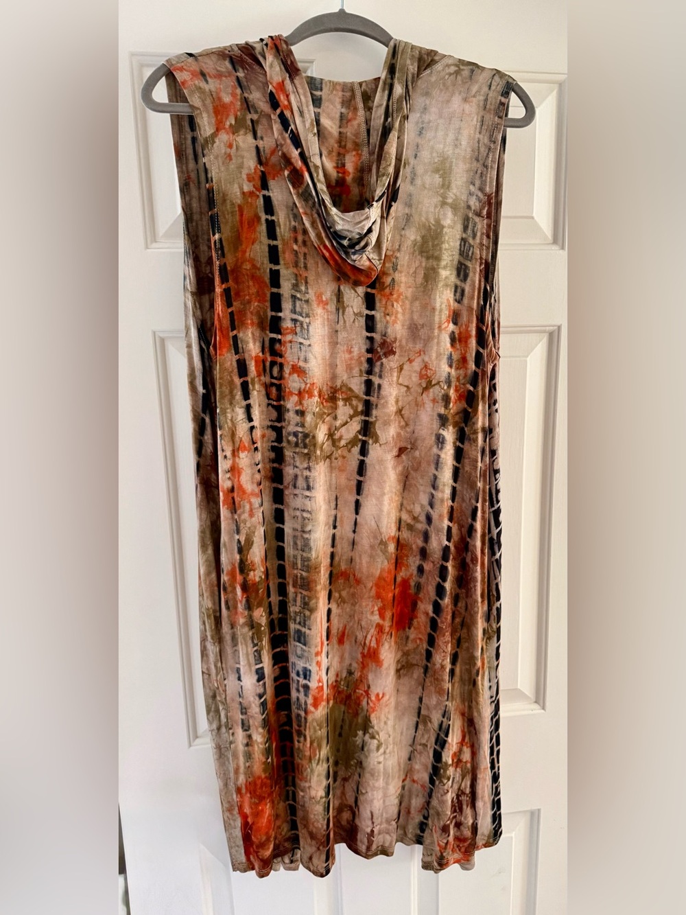 Sleeveless Draped Hooded Vest in Gold Beige Navy Tie-Dye